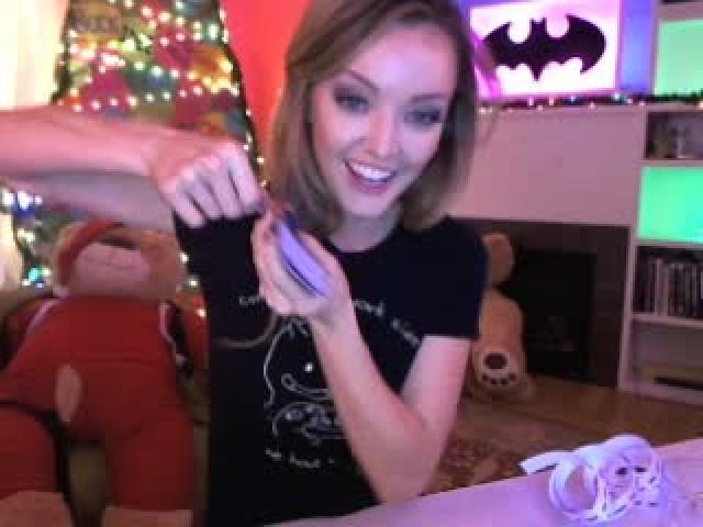 misschristmas video [2017/01/25 08:29:31]