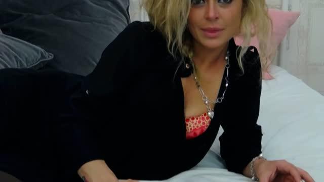 taniussha recorded [2015/07/27 06:30:27]