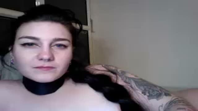 mimi_white