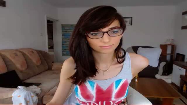 ericka23 webcam [2017/01/30 13:00:37]