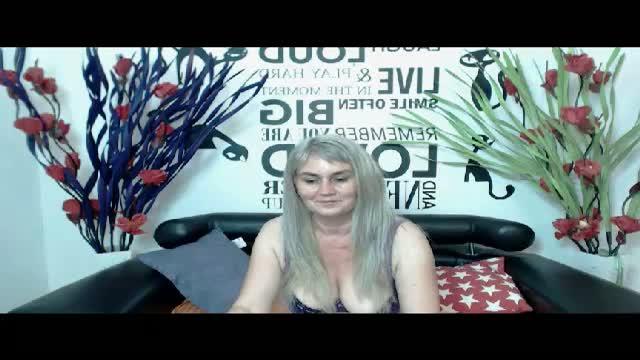 diamondangelika download [2017/01/20 23:30:28]