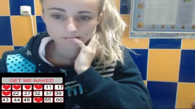 sweetdann show [2017/01/19 01:42:25]