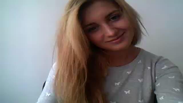 tianna95 cam [2017/01/21 07:30:52]