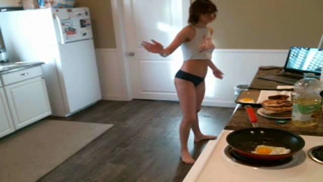 reggiemoore porno [2016/11/13 21:06:31]