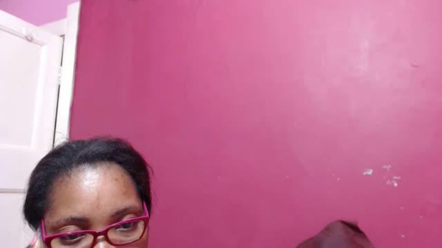 bustyhottyx show [2015/11/07 11:30:27]