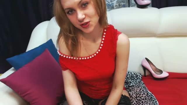 juliesky nude [2015/10/30 09:56:42]