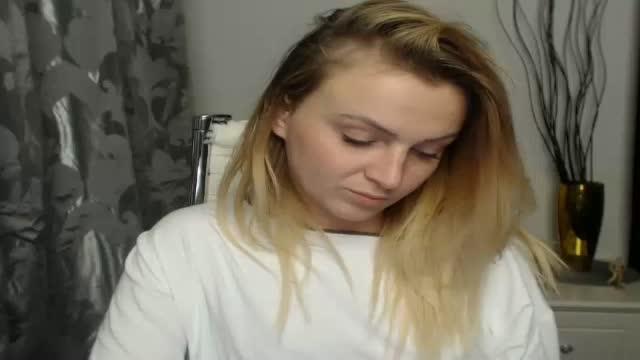 kateee20 video [2015/10/29 13:00:40]