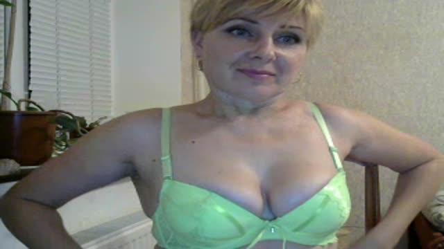 evelinsaltxxx recorded [2015/10/30 20:16:09]