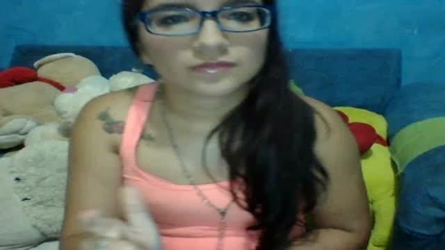 melany_1 webcam [2016/01/24 01:46:19]