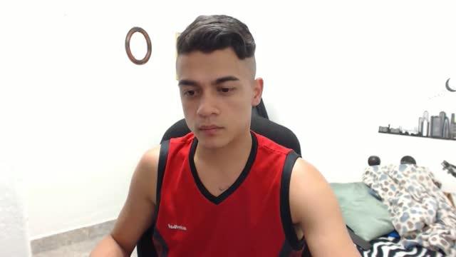brunhosbigass webcam [2017/01/21 04:45:53]