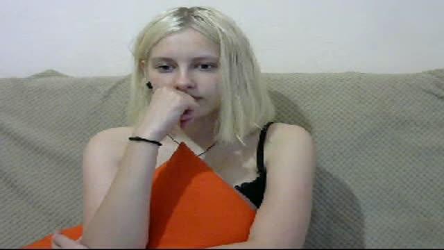 miss_alica show [2017/01/18 11:17:12]