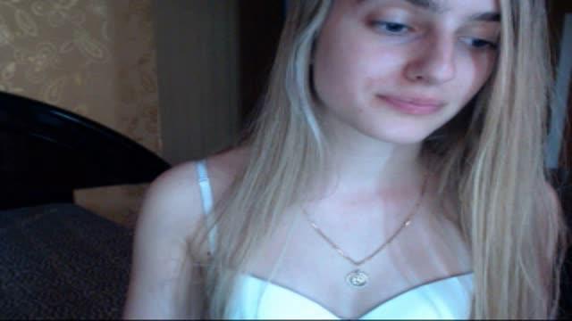 iren_beby video [2016/06/21 16:00:27]