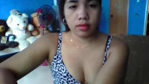 misslucky_28 Boobs Webcam [2016/02/22 - 00:39:55]