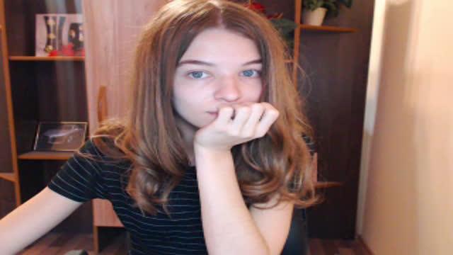 gloriajay adult [2016/10/18 09:30:54]