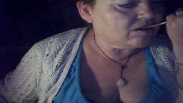 kruszynka743 cam [2015/08/22 22:30:27]