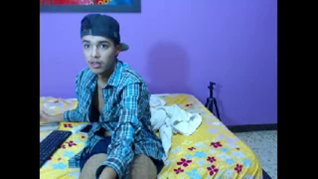 teenguy4you nude [2016/02/13 22:48:00]