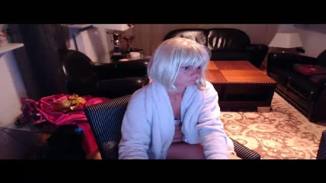porcelainebabe webcam [2015/05/29 20:31:03]