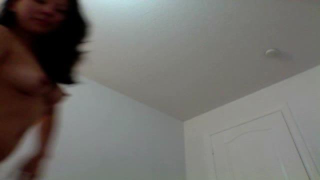 luvliiiliii__ recorded [2016/04/25 18:30:58]