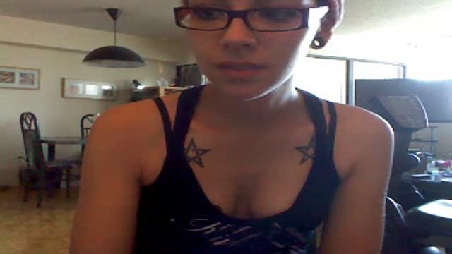 zombiegirlx webcam [2017/01/21 16:01:09]