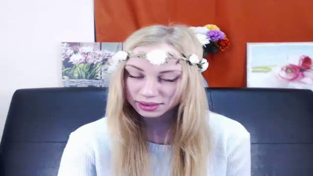 vikkikiss show [2015/11/21 16:49:54]
