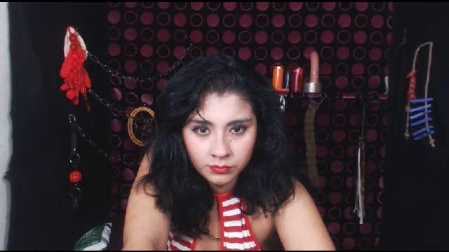 messy_slave webcam [2017/01/19 16:30:01]