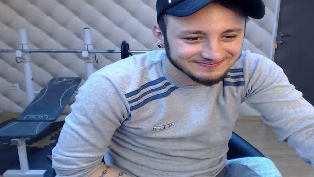 lucasjordans show [2017/01/22 05:00:53]