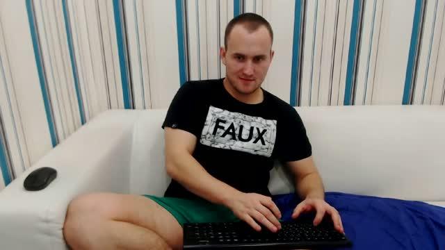 hotmusclguy naked [2015/11/04 03:00:28]