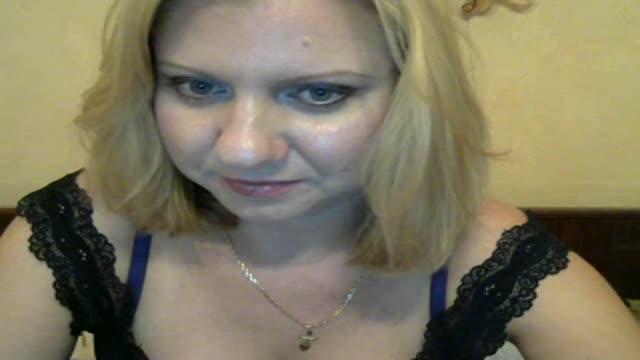 hot_blue_eyez show [2017/01/25 18:46:07]