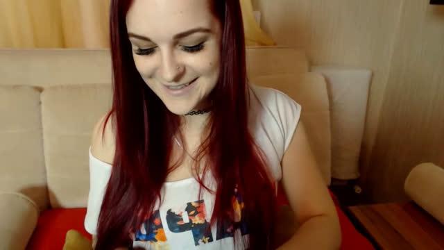 xsexyredheadx recorded [2017/01/25 08:22:45]