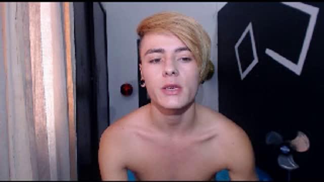big_collin naked [2017/01/19 16:29:45]