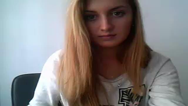 tianna95 cam [2015/06/18 11:30:51]