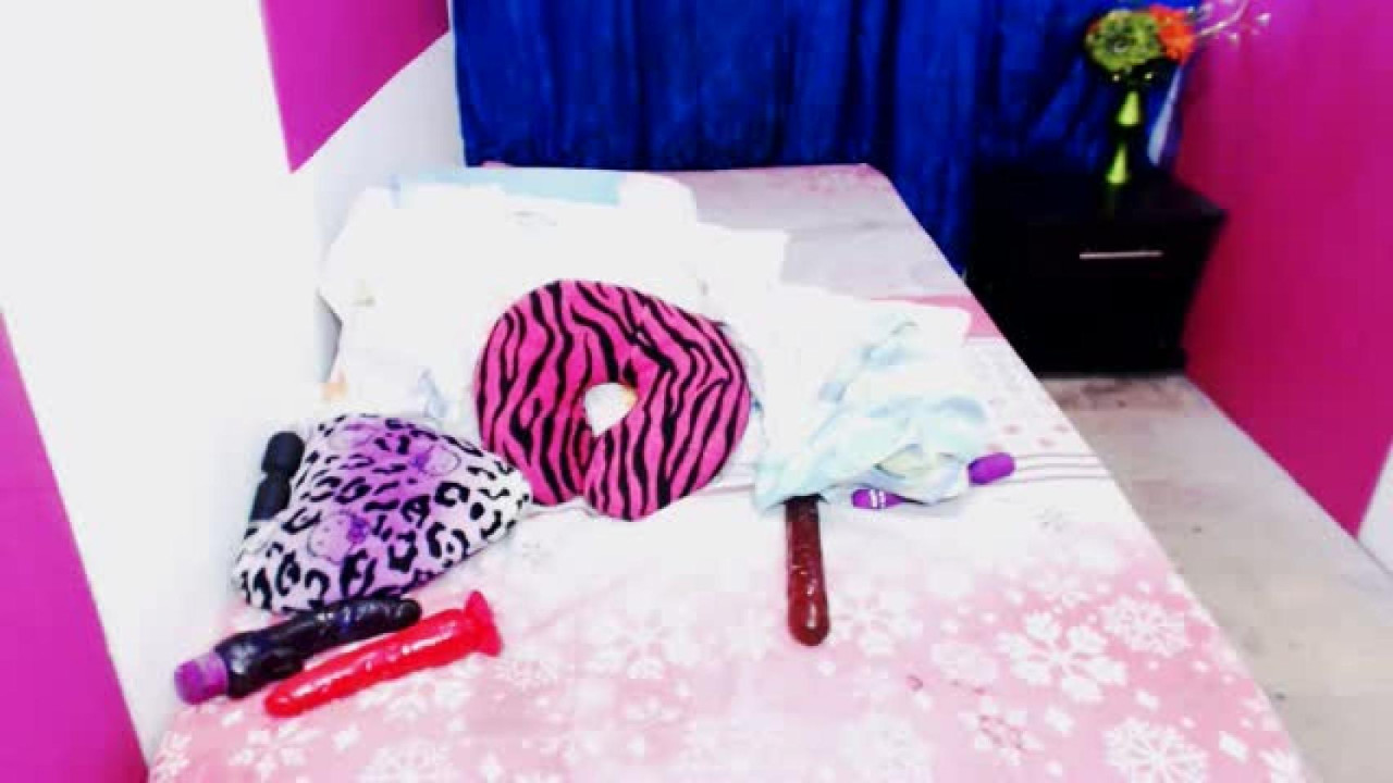 2sexloversx Ass Webcam [2016/02/23 - 20:36:04]