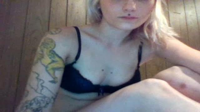 girlsnxxtdoor