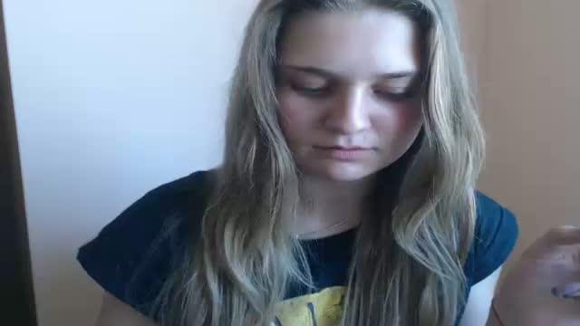 hanna_a naked [2015/07/06 13:00:53]