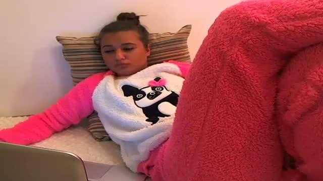 julia9010 naked [2017/01/20 03:47:31]