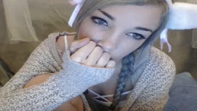 babyavocado webcam [2016/04/04 09:30:53]