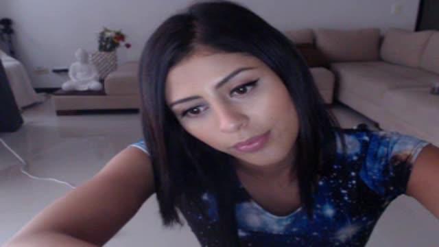 isyrroommate porno [2016/04/01 22:30:28]