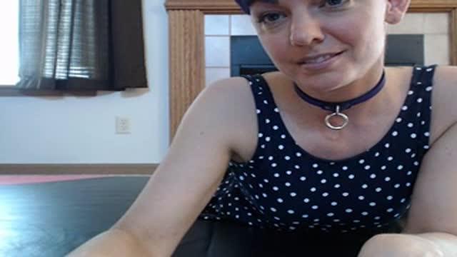 starslut naked [2016/05/06 14:31:10]