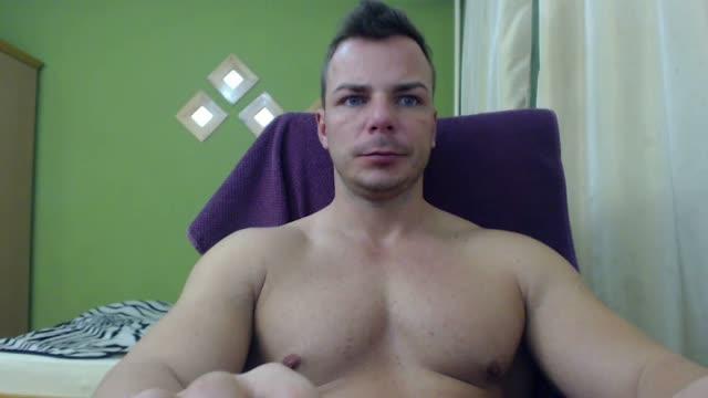 chrismusclefit