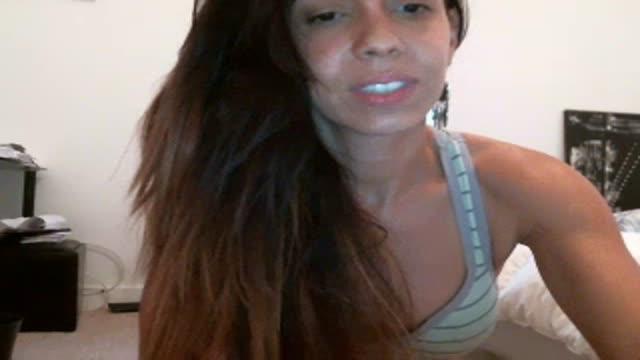 livia1love webcam [2015/08/29 23:30:27]