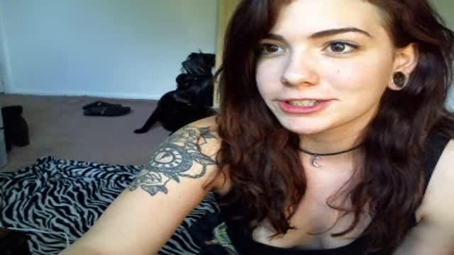 holli_quinn naked [2016/07/08 14:00:54]