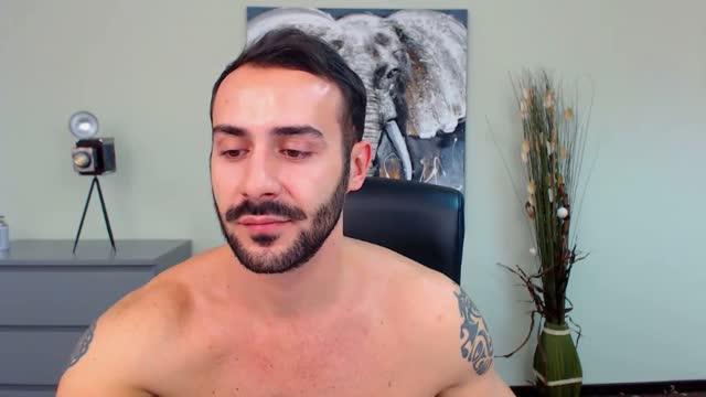 haroldkellan [2015/11/24 12:15:28]
