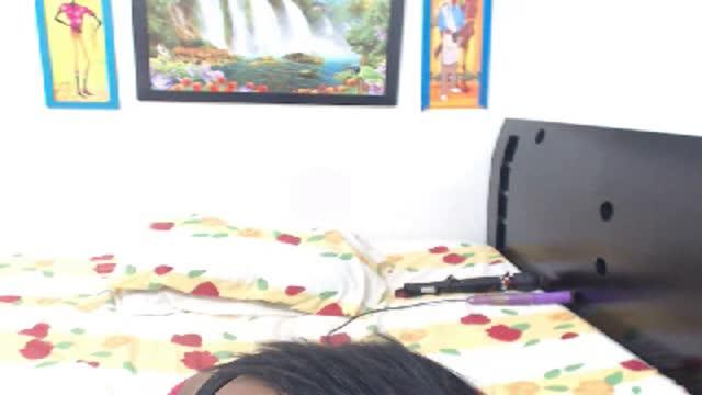 nikkybooty