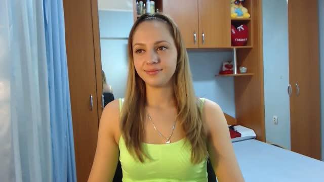 corysophie recorded [2017/01/23 06:00:27]