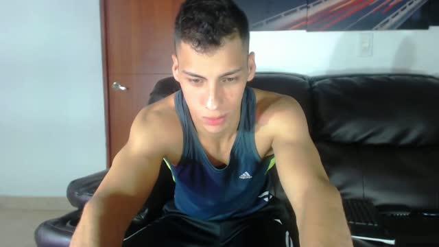 sexcamyboyhot