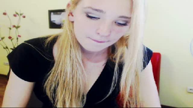 adrianagreys recorded [2015/07/28 10:00:53]