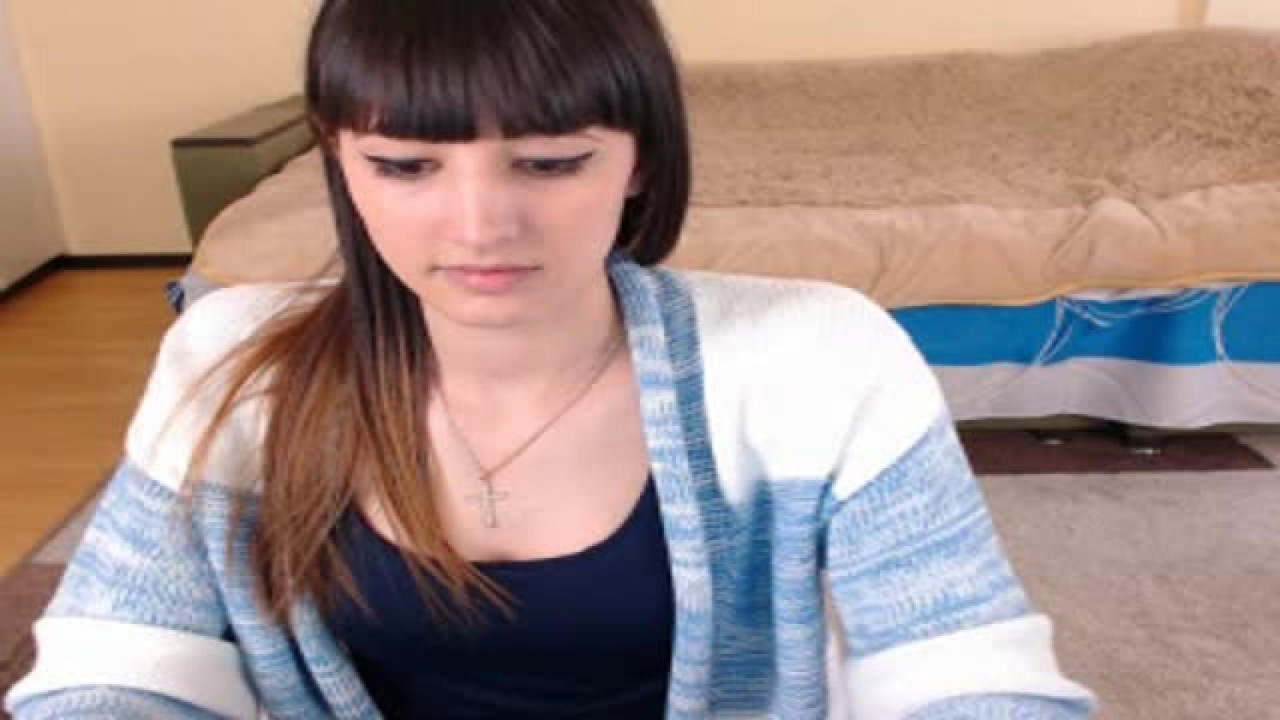 bbykatty Topless [2016/04/28 - 13:45:28]