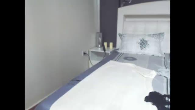 tinyblondyx