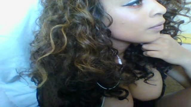 claire_banks cam [2015/05/12 20:35:31]