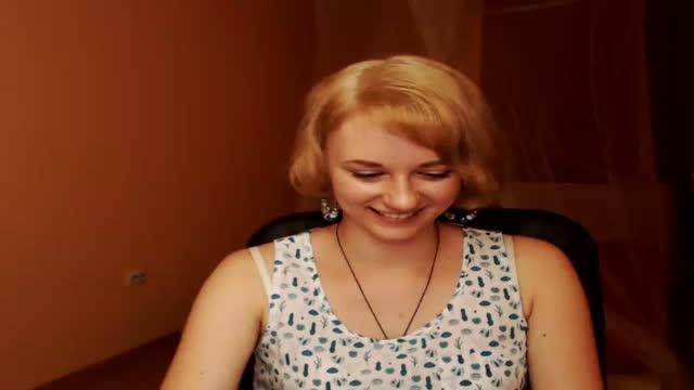 molly_dream webcam [2017/01/18 07:01:19]